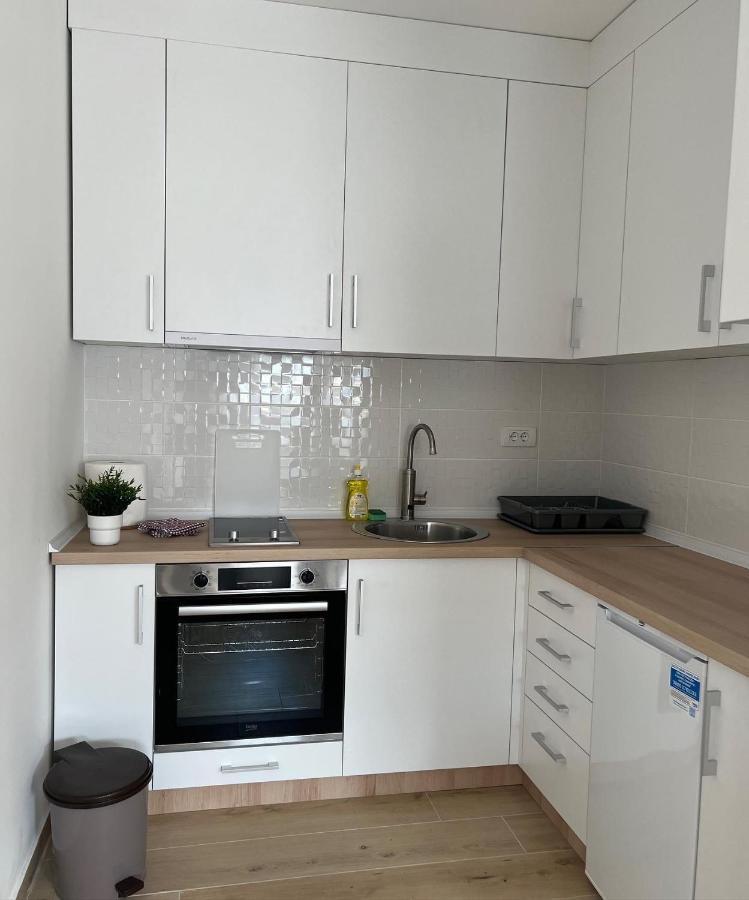 Apartment C By Cortado