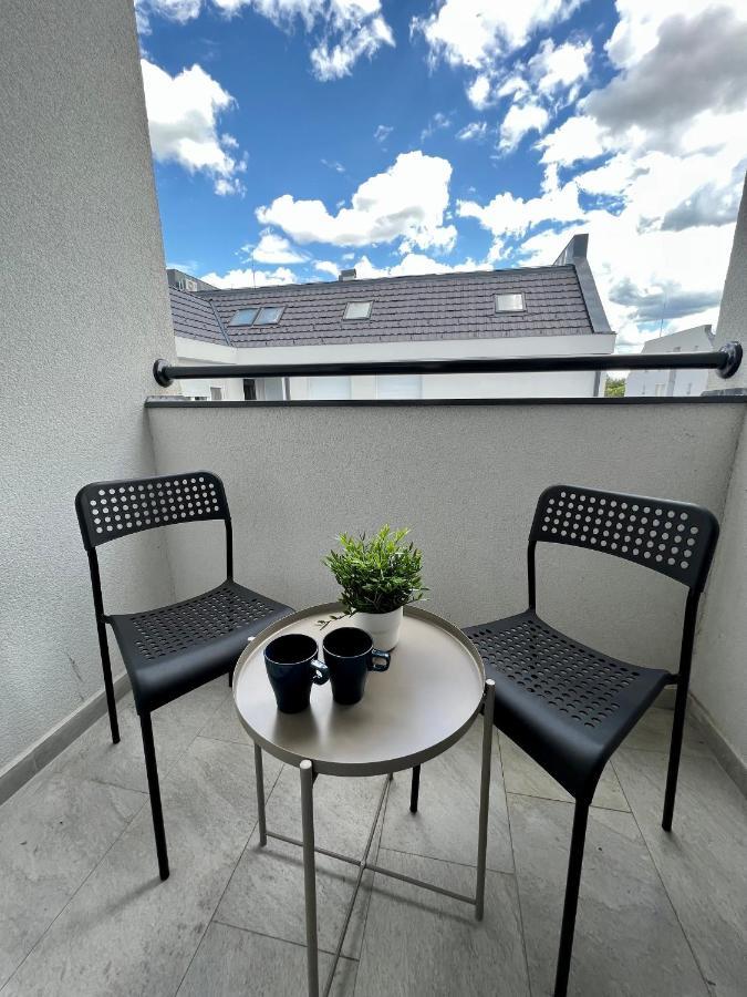 Apartment C By Cortado